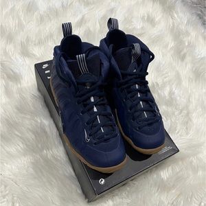 Nike Little Posite One Navy Gum Foamposite 5Y (GS) 7 Women’s